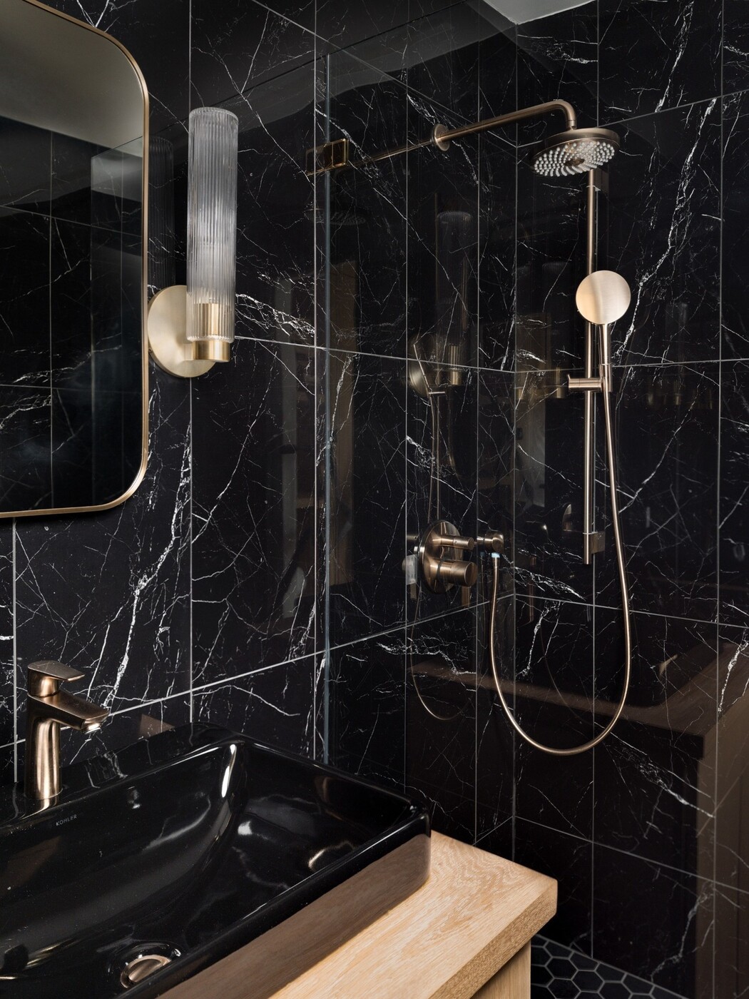 wide-view-of-living-area-with-custom-millwork-and-natural-light-in-austin-texas-by-redoven-builds