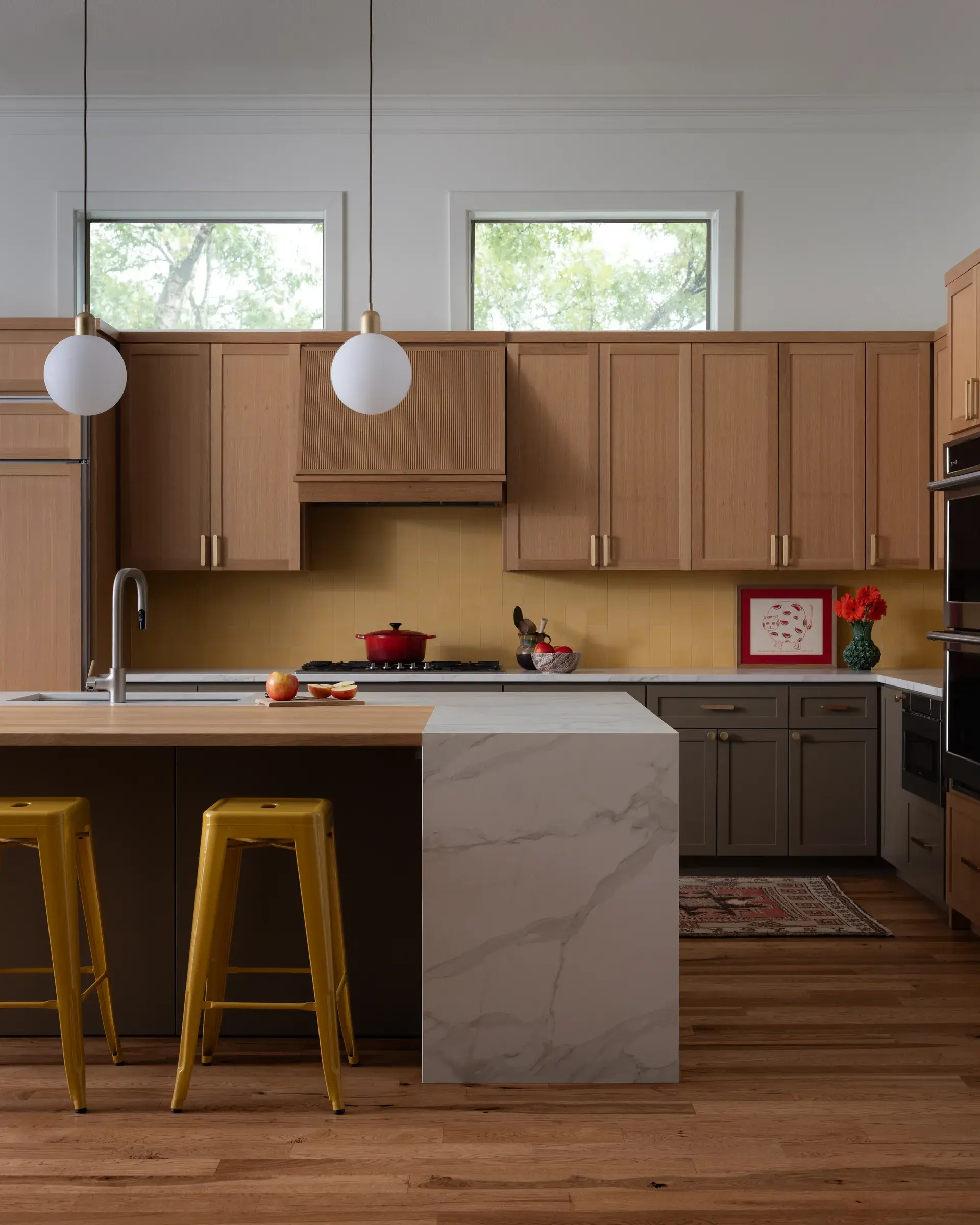 scenic-overlook-kitchen-waterfall-marble-island